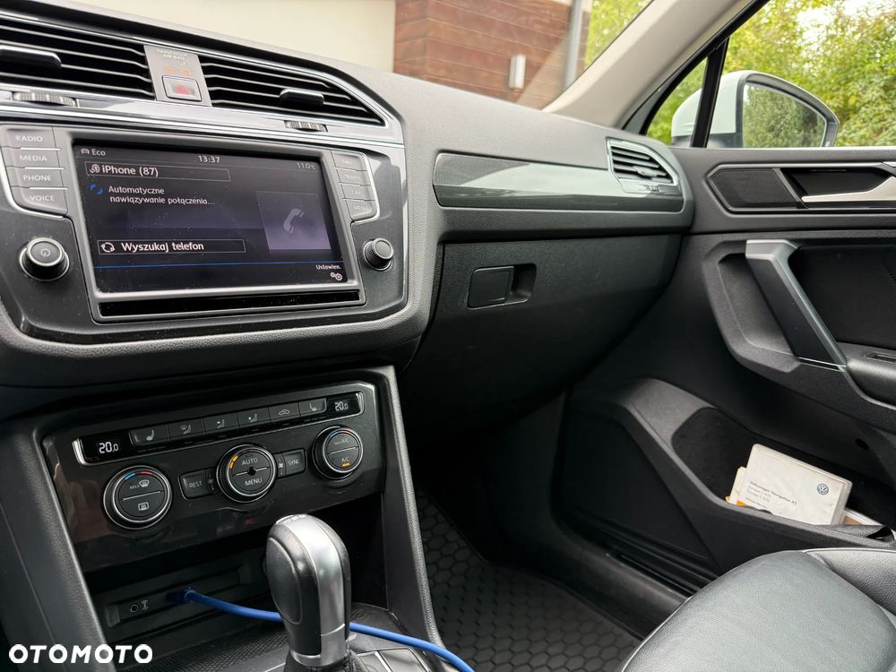 Volkswagen Tiguan - 9
