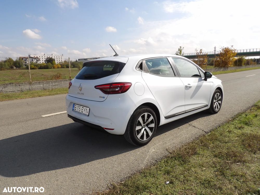 Renault Clio - 6