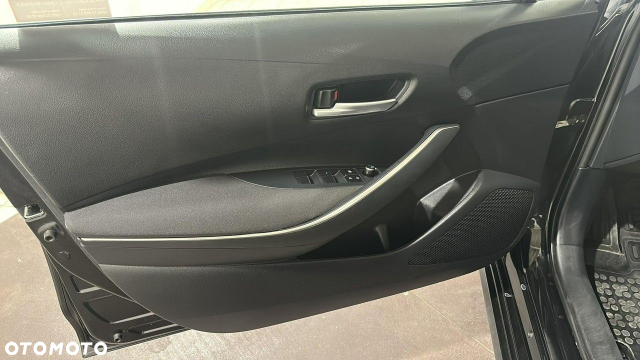 Toyota Corolla - 14