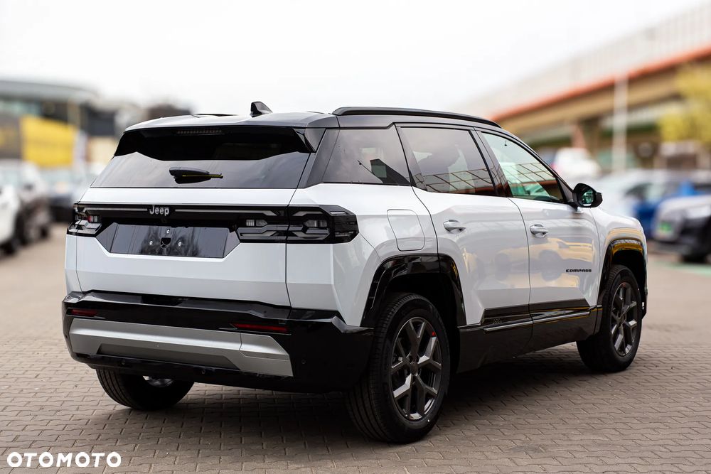 Jeep Compass ver-1-2-t3-mhev-first-edition-fwd-dct - 8