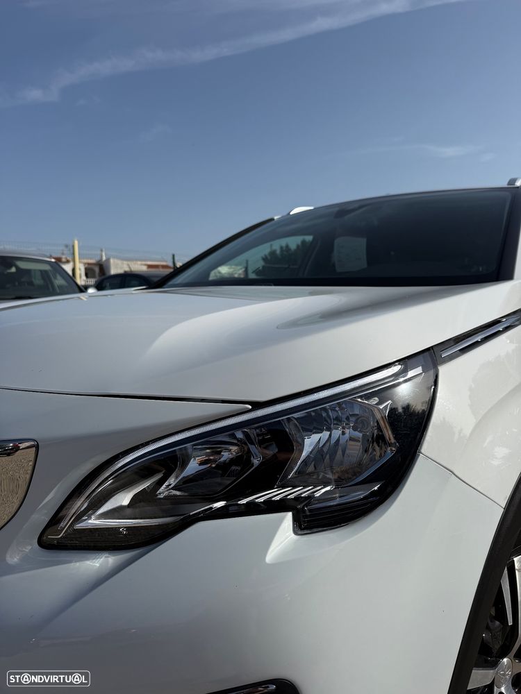 Peugeot 3008 PureTech 130 Stop & Start GPF Allure - 2