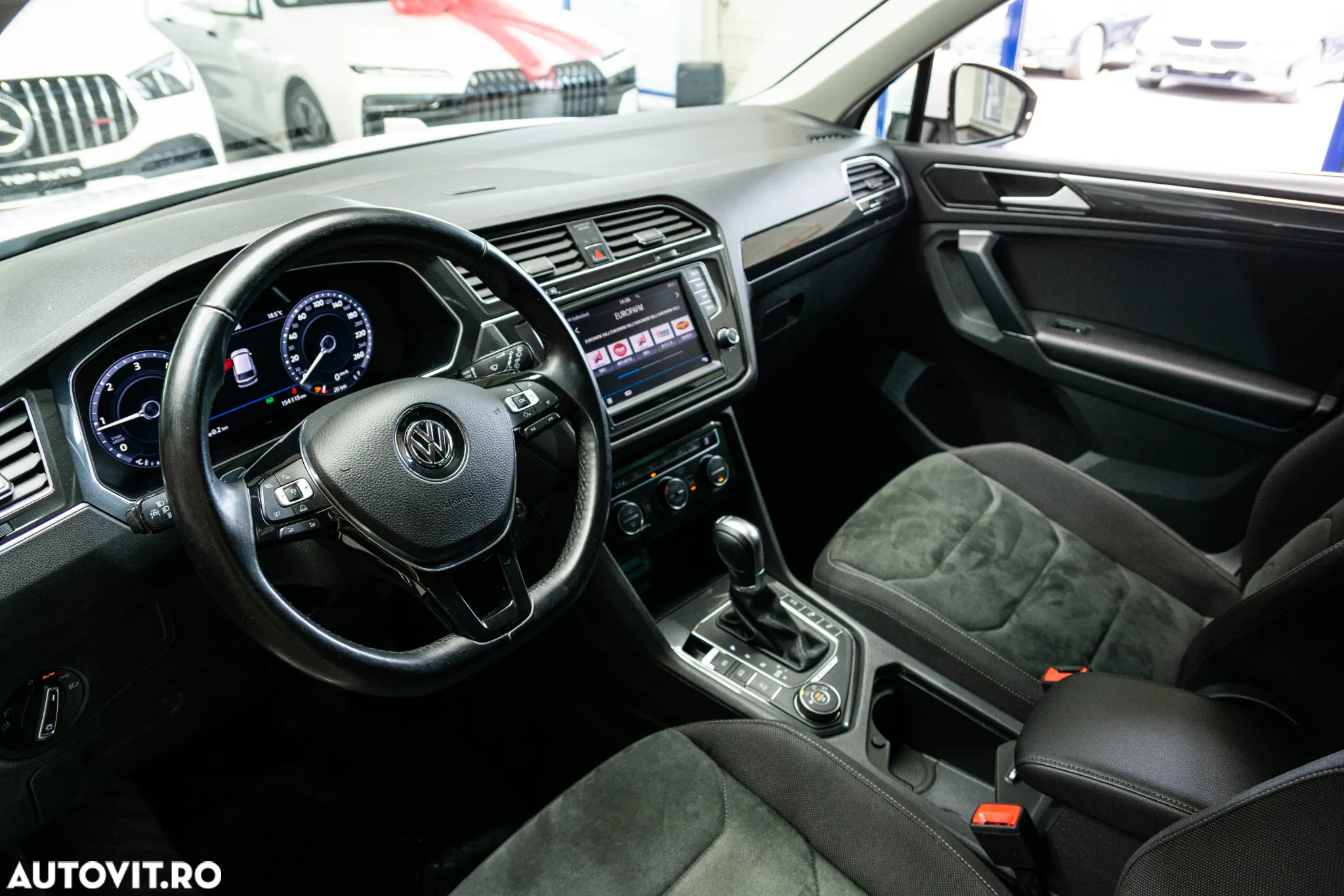 Volkswagen Tiguan 2.0 TDI 4Mot DSG Highline - 27