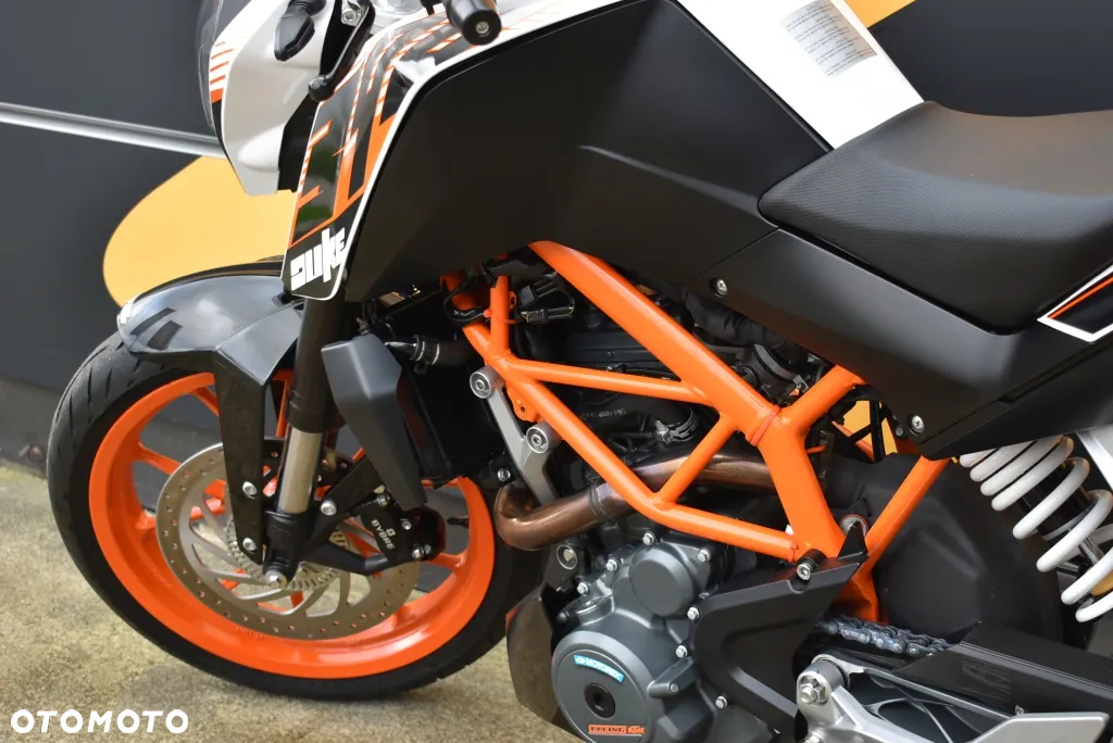 KTM Duke - 13