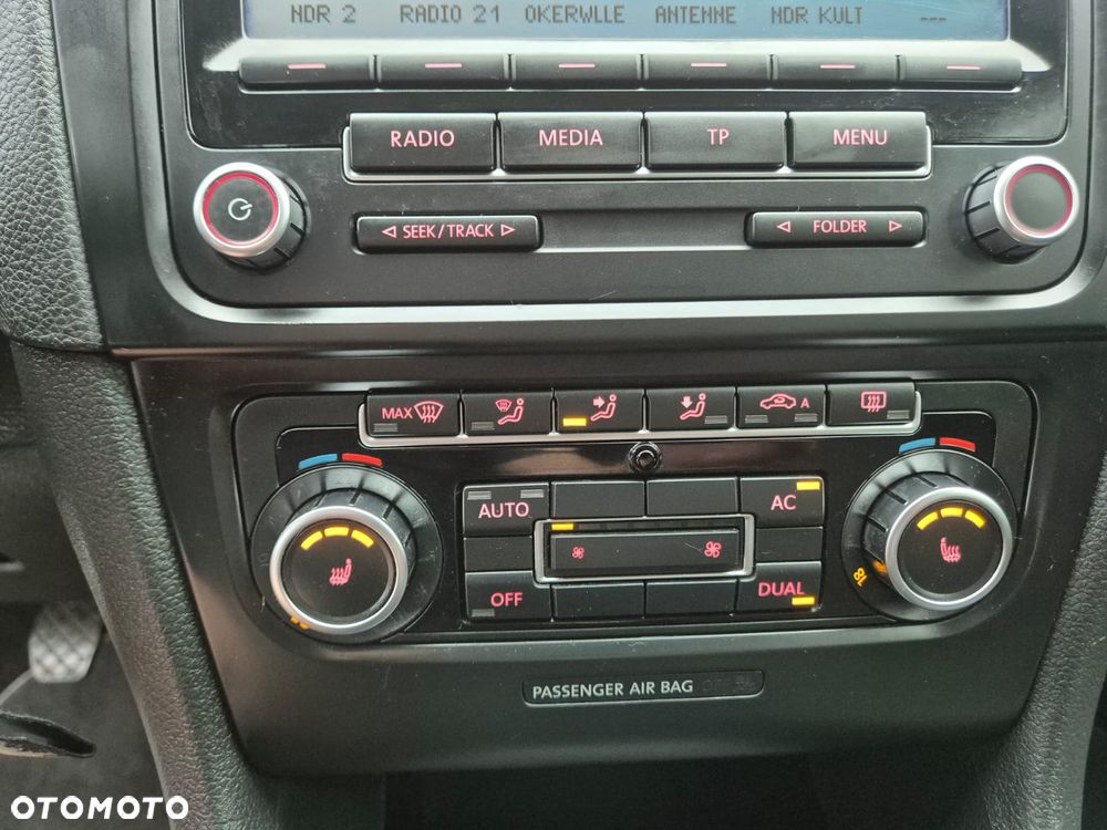 Volkswagen Golf - 17
