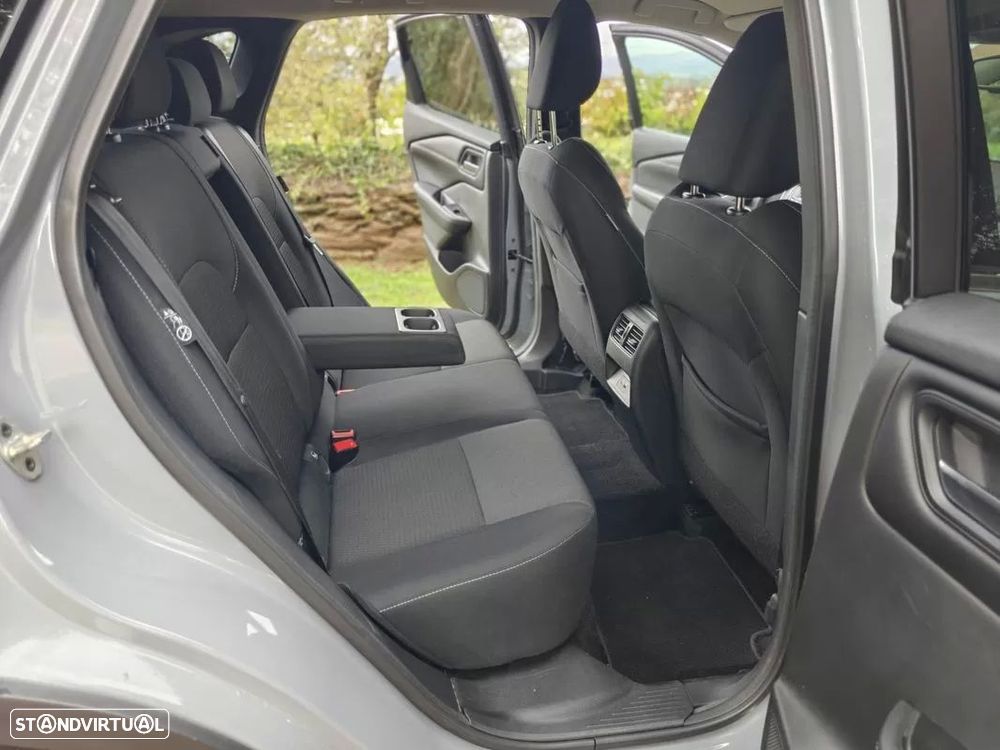 Nissan Qashqai 1.3 DIG-T N-Connecta LED - 17