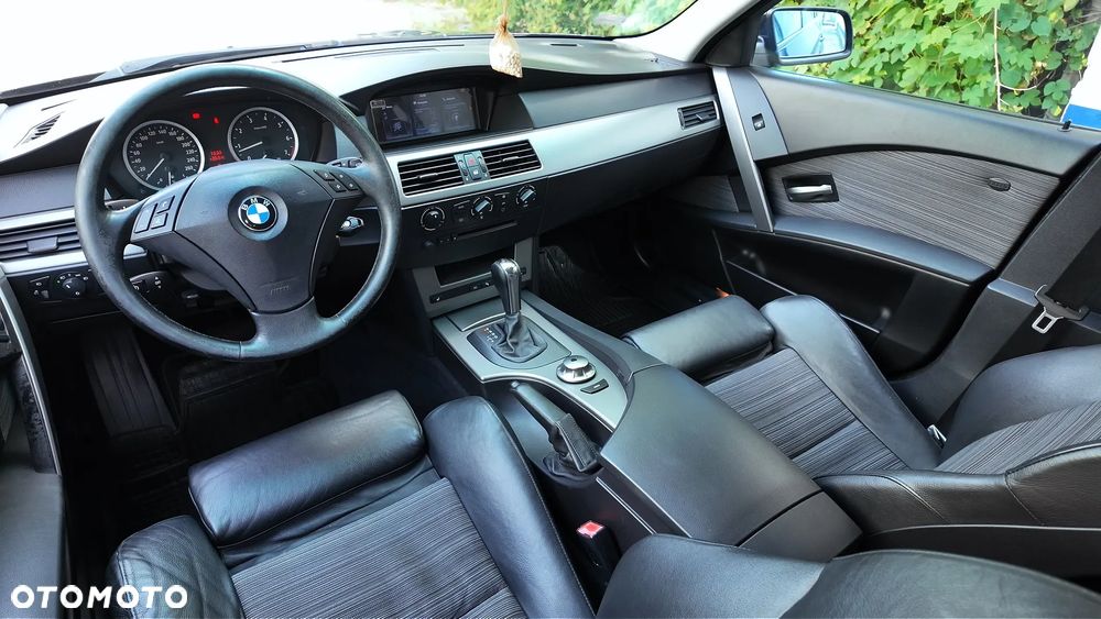 BMW Seria 5 - 16