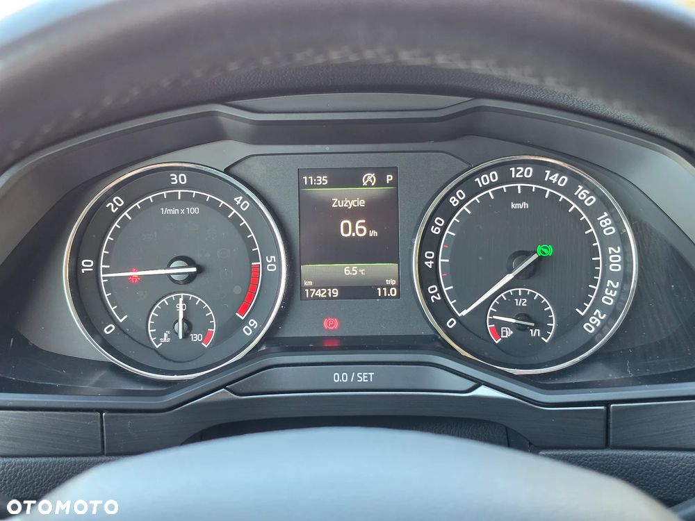 Skoda Superb - 18