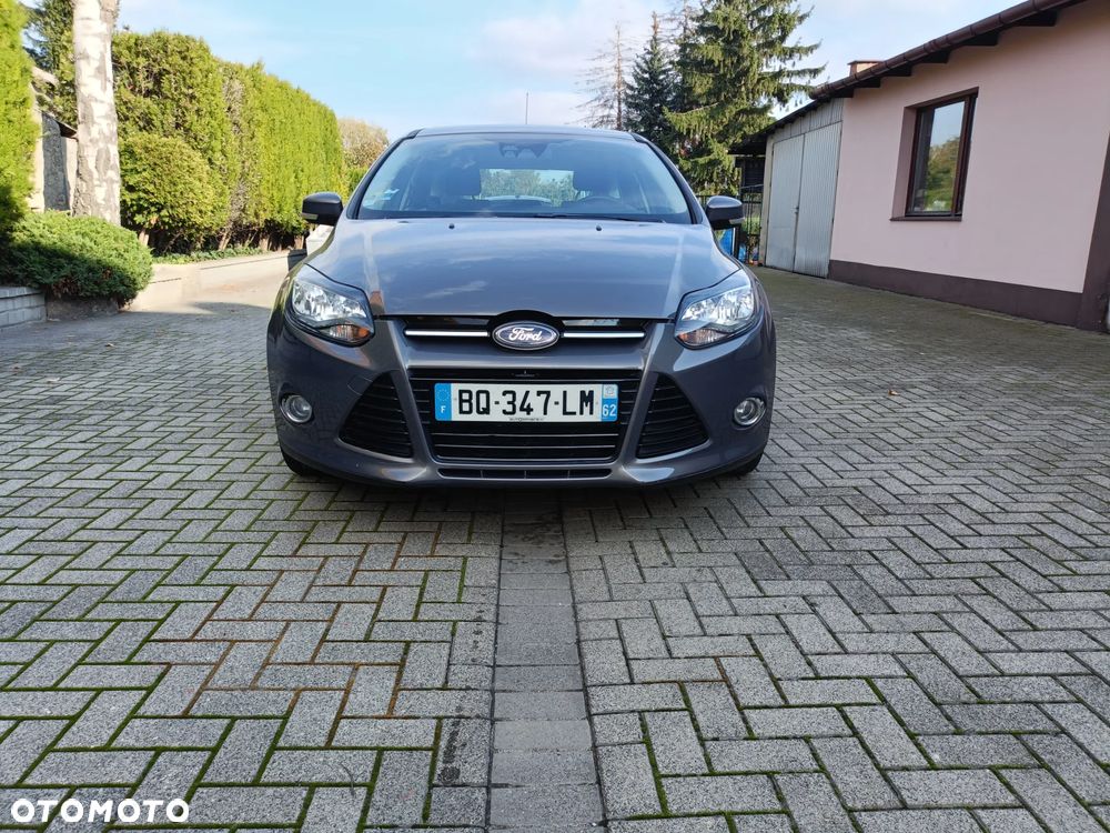 Ford Focus 2011 photo 3