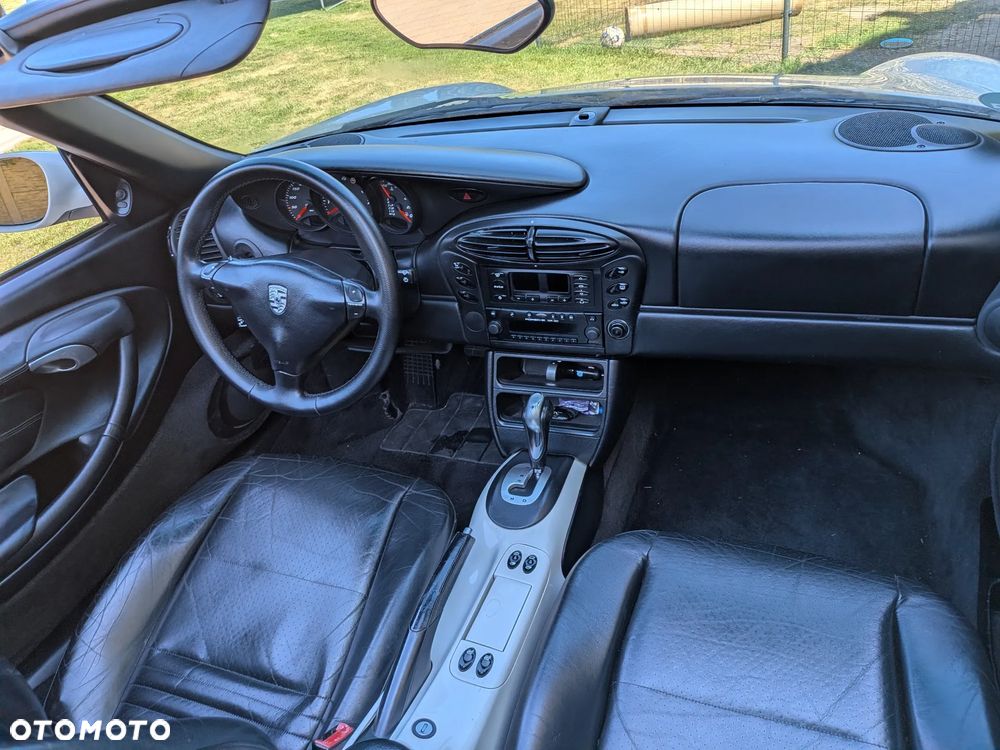 Porsche Boxster - 26
