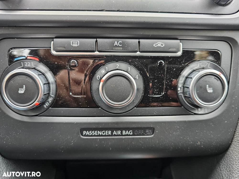 Volkswagen Golf 1.2 TSI Team - 12