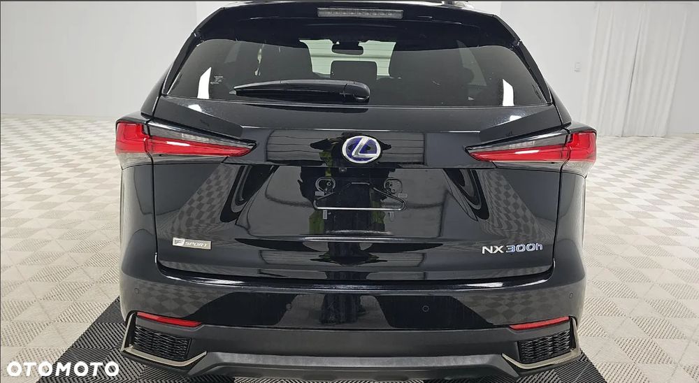 Lexus NX 300h E-FOUR F SPORT - 7