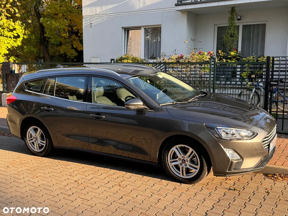 Ford Focus 1.0 EcoBoost mHEV Titanium - 10