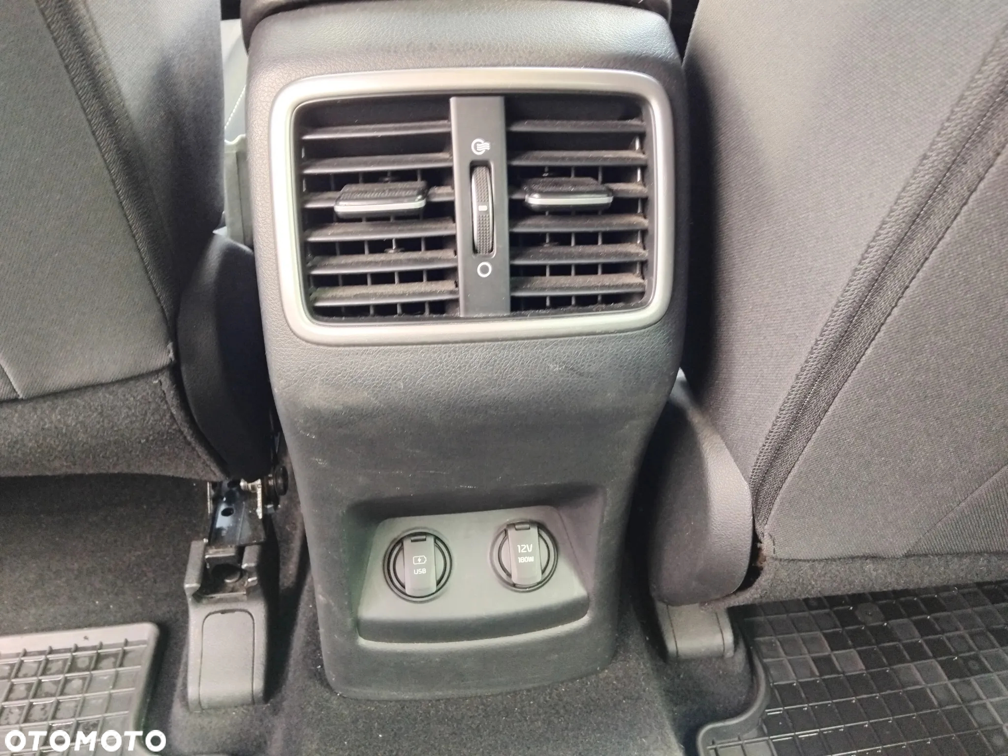 Kia Sportage 1.6 GDI M 2WD - 23