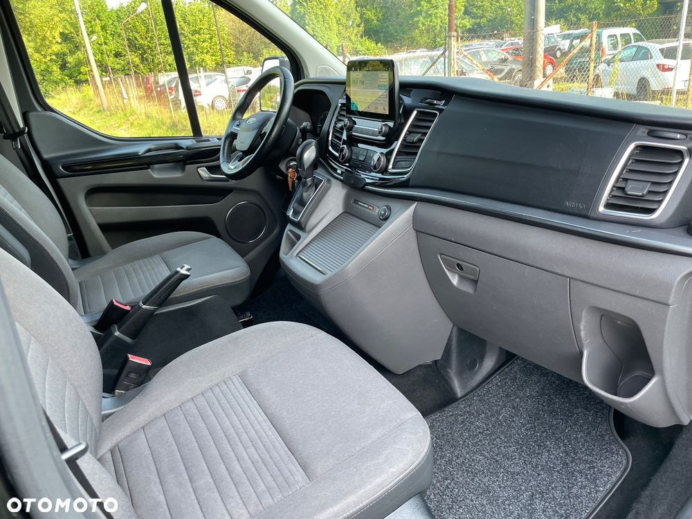 Ford Tourneo Custom 2.0 EcoBlue L1 Sport SelectShift - 27