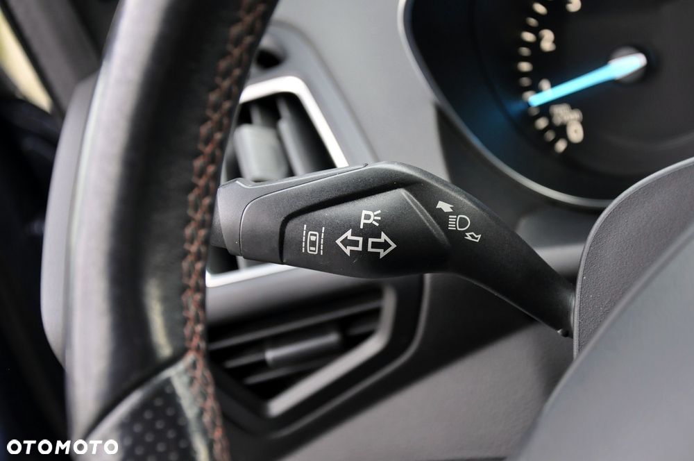 Ford Kuga 1.5 EcoBoost 4x4 ST-Line - 15