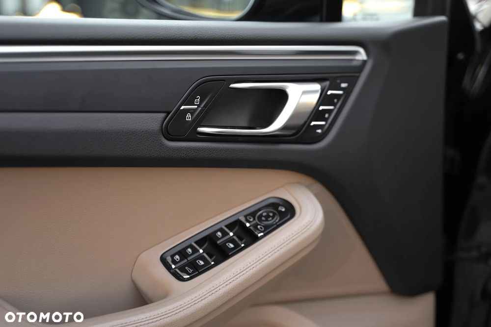 Porsche Macan PDK - 19