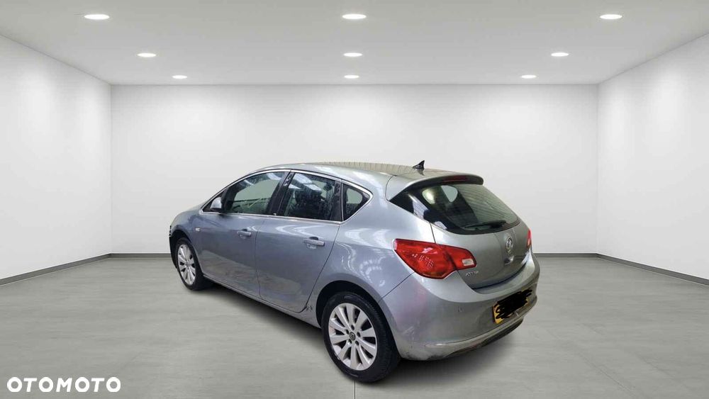 Opel Astra 1.6 D Start/Stop Business - 3