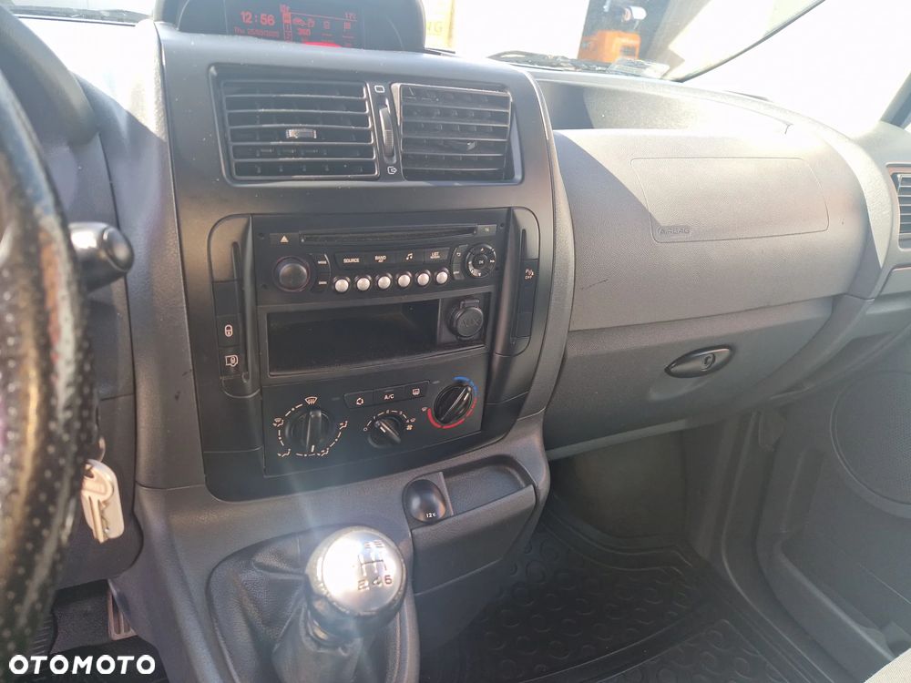 Citroën Jumpy - 12