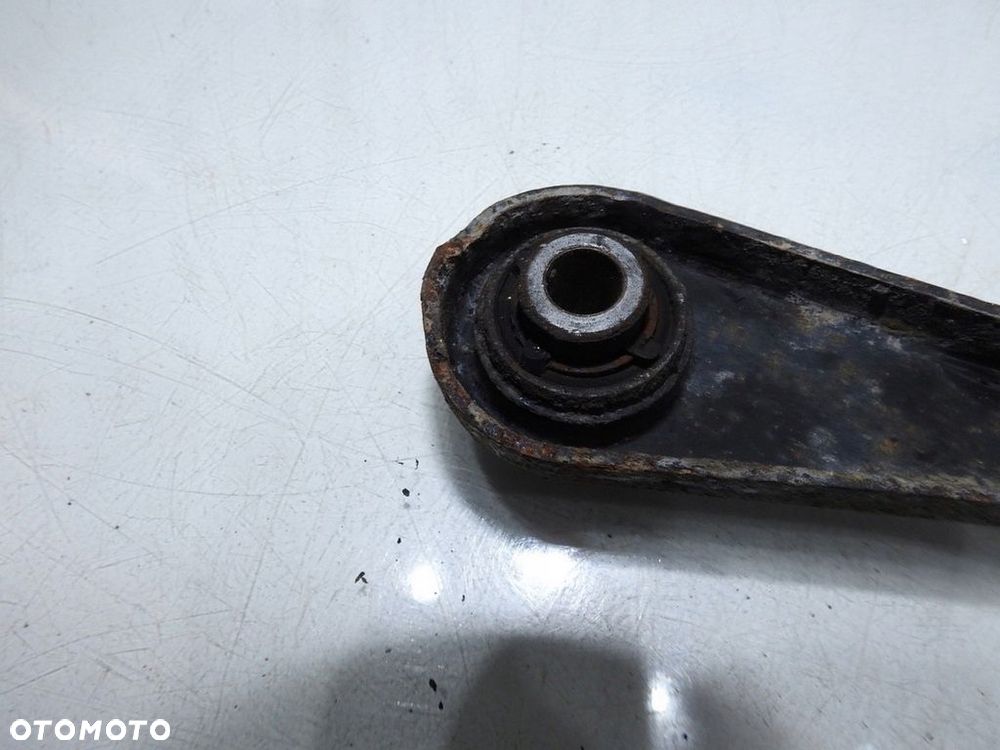 WAHACZ LEWY TYŁ PEUGEOT 407 - 7