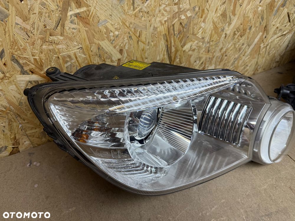 LAMPA LEWA PRAWA KOMPLET XENON SKODA YETI 5L1941015B 5L1941016B - 12