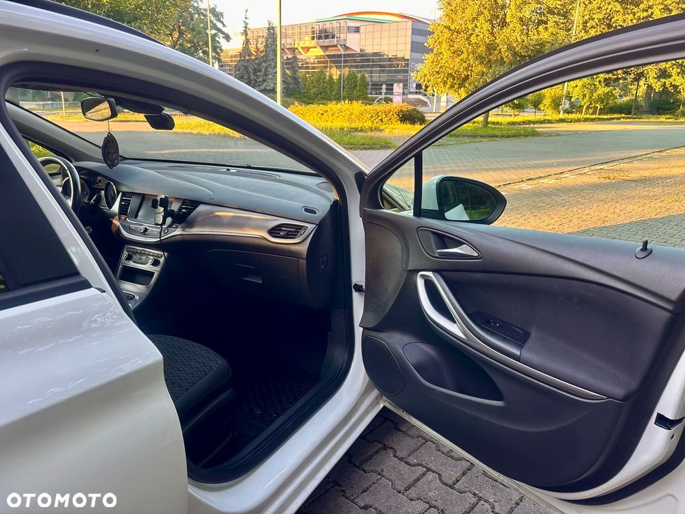 Opel Astra 1.6 CDTI Enjoy - 7