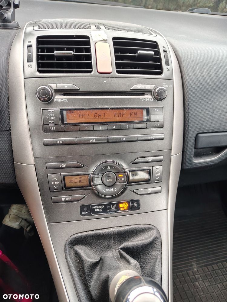 Toyota Auris - 7