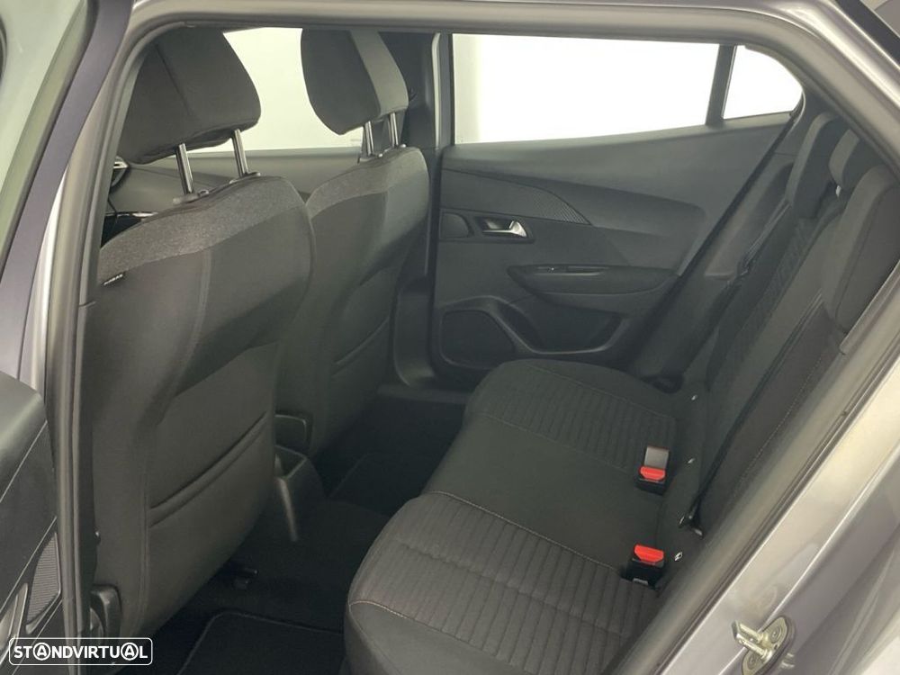 Peugeot 2008 1.2 PureTech Active - 12