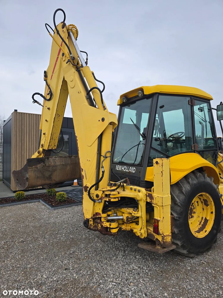 New Holland - 11