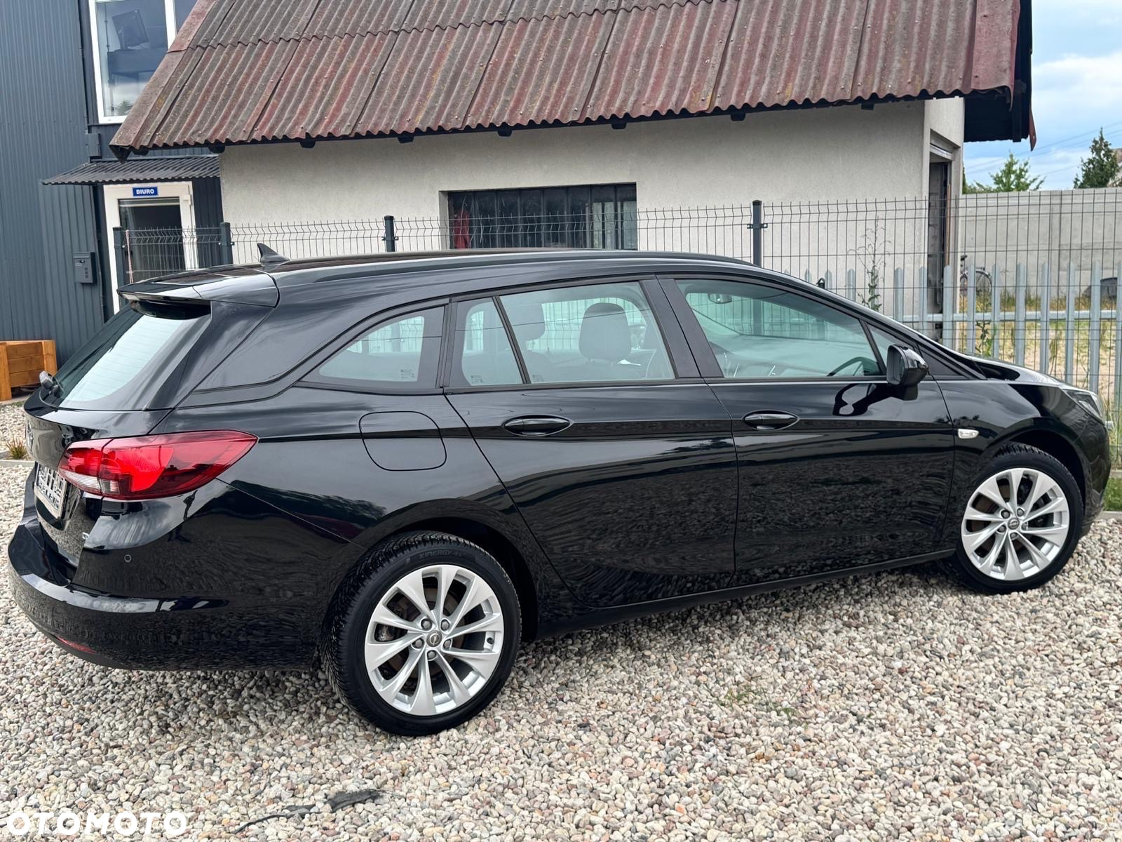 Opel Astra 1.6 D (CDTI) Start/Stop Sports Tourer Edition - 14