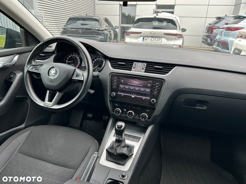 Skoda Octavia 1.6 TDI SCR Ambition - 11