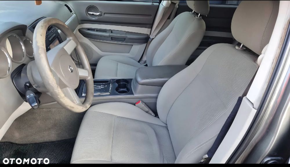 Dodge Magnum - 13