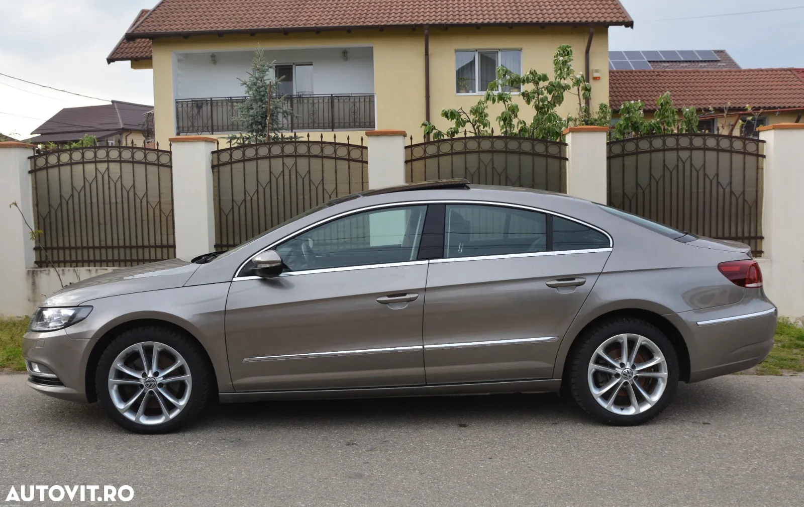 Volkswagen Passat CC 2.0 TDI 4Motion BlueMotion Technology - 18