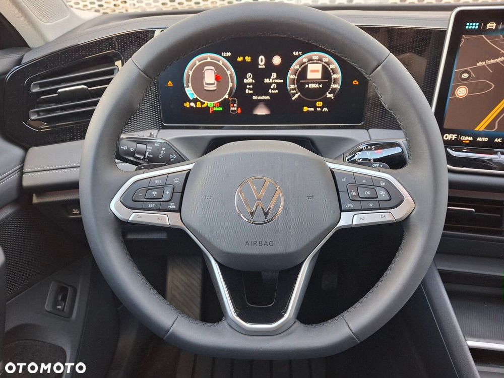 Volkswagen Tiguan - 22