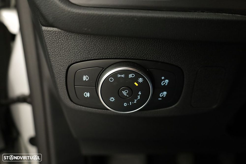 Ford Focus 1.0 EcoBoost MHEV ST-Line X - 19