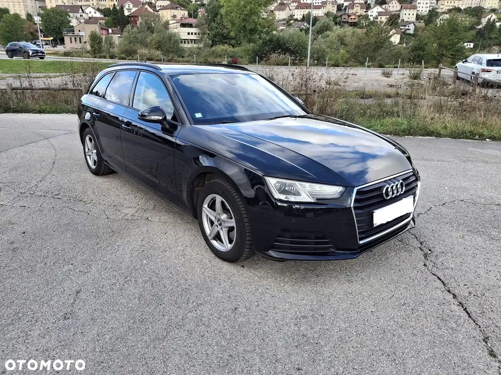 Audi A4 Avant 2.0 TDI - 1