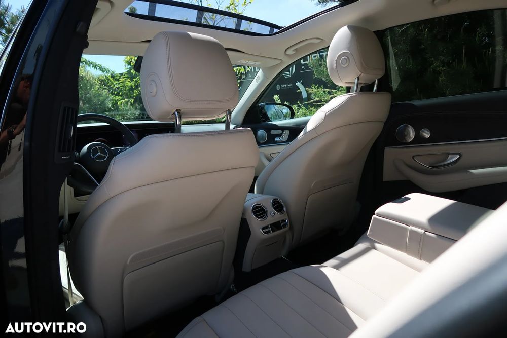 Mercedes-Benz E 300 4MATIC 9G-TRONIC - 12