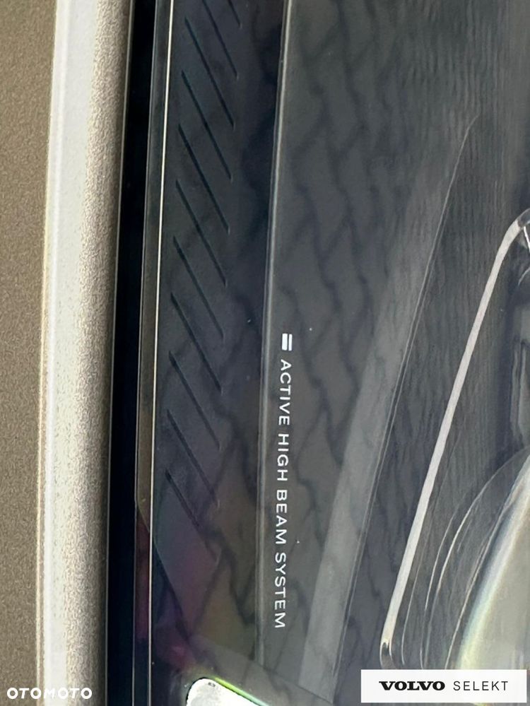 Volvo XC 90 - 18
