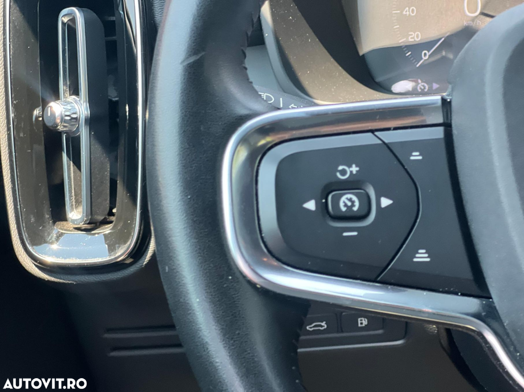 Volvo XC 40 - 12