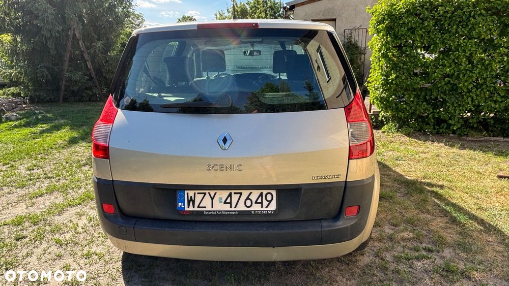 Renault Scenic 1.6 16V Expression - 8