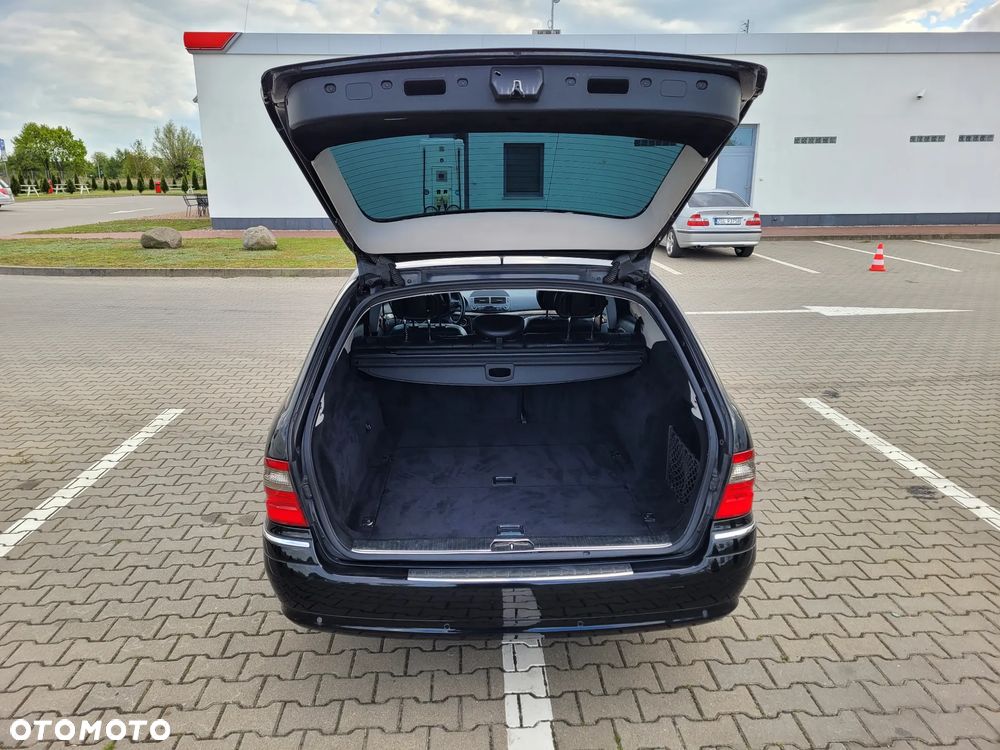 Mercedes-Benz Klasa E 320 CDI 7G-TRONIC Avantgarde BusinessEDITION - 9