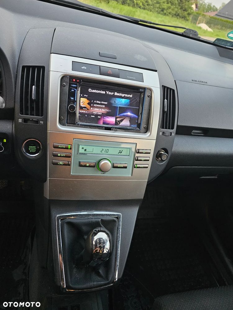 Toyota Corolla 2.0 D-4D Prestige - 17