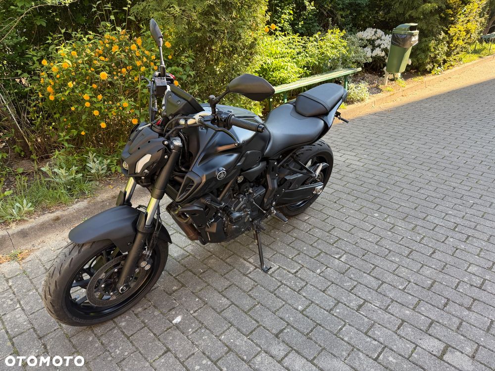 Yamaha MT - 8