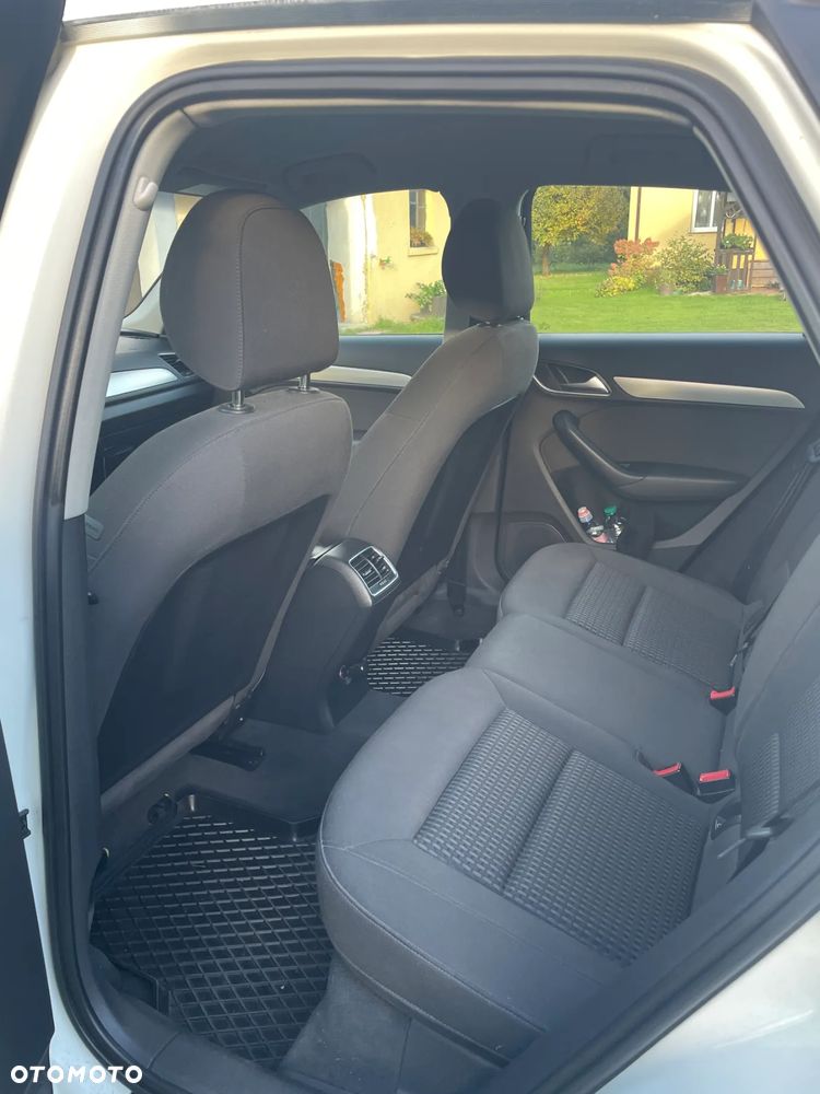 Audi Q3 2.0 TDI Edycja Specjalna - 14