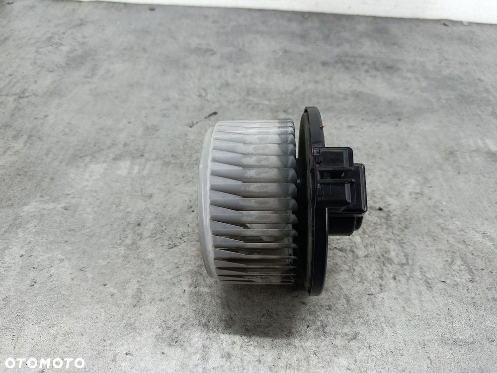 WENTYLATOR NAWIEWU, DMUCHAWA SUBARU LEGACY IV 272700-0221 2.0 16V - 4