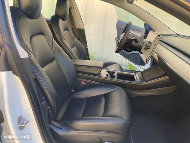 Tesla Model 3 Long Range Tração Integral - 31