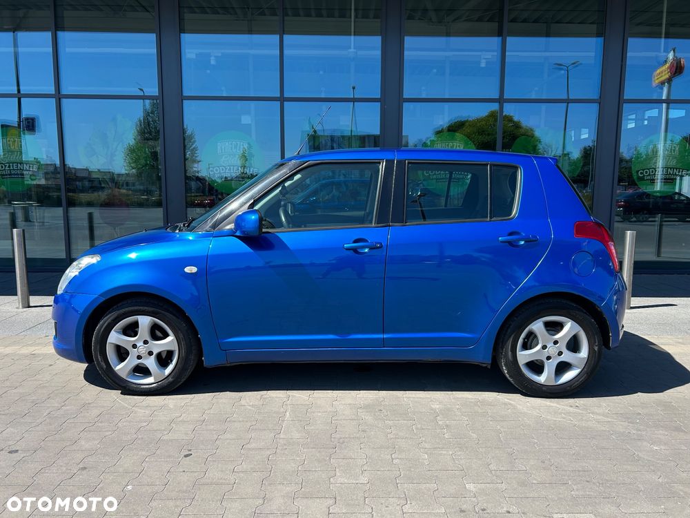 Suzuki Swift 1.3 Club - 2