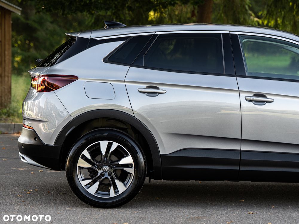 Opel Grandland X 1.2 Start/Stop Business INNOVATION - 6