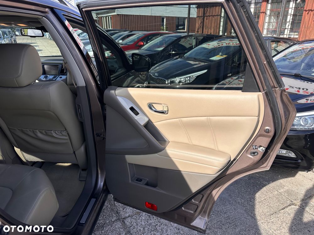 Nissan Murano - 16