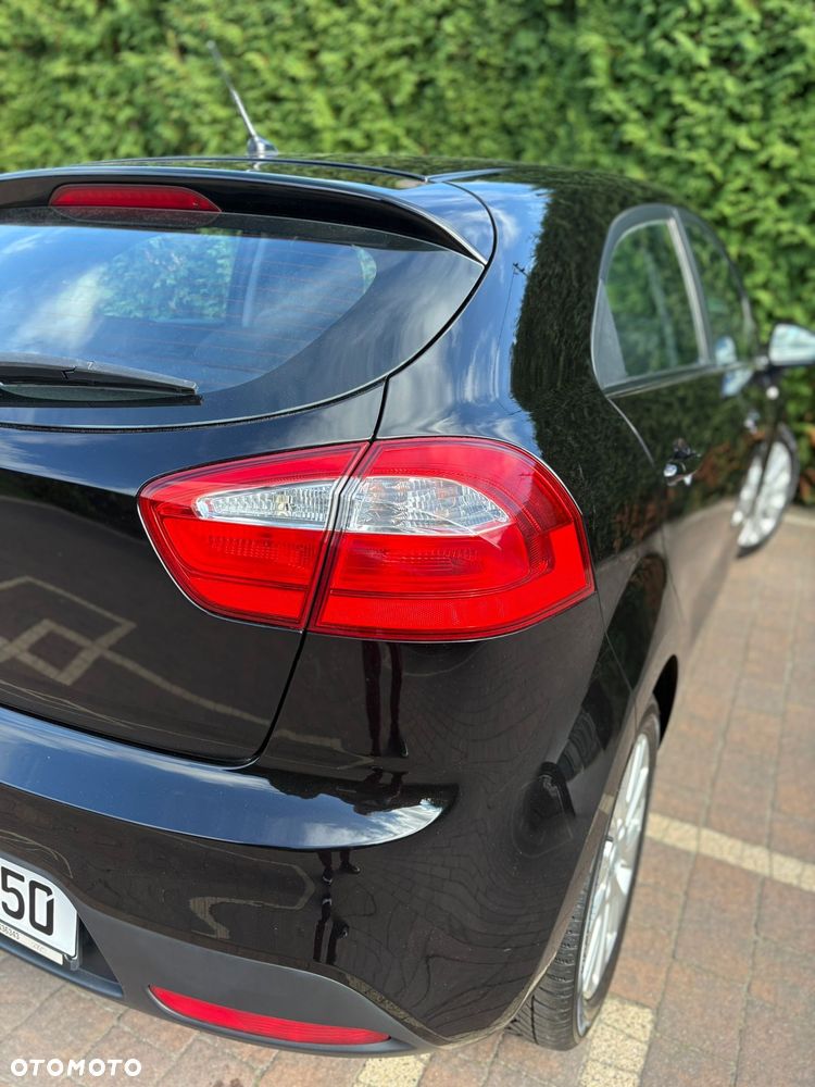 Kia Rio 1.2 L - 14