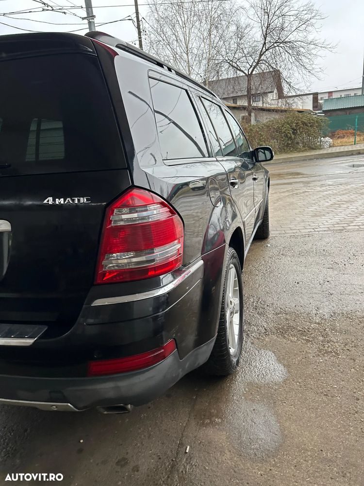 Mercedes-Benz GL 320 CDI DPF 4Matic 7G-TRONIC - 25